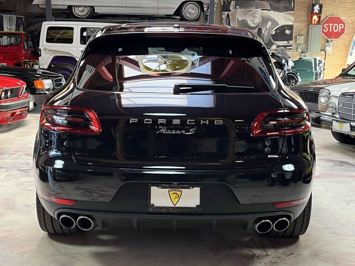 Used 2017 Porsche Macan S AWD/4WD image 6