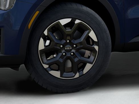 New 2026 Kia Sorento S FWD image 10