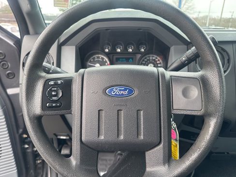 Used 2012 Ford F250 XL w/ PWR Equipment Group image 22