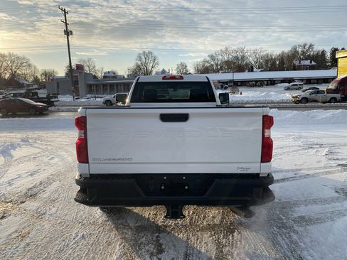 Used 2025 Chevrolet Silverado 2500 W/T w/ WT Convenience Package image 5