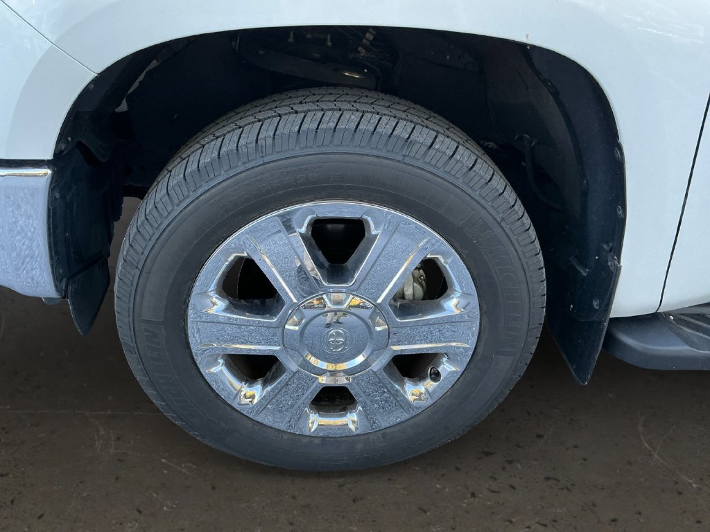 Used 2021 Toyota Tundra 1794 Edition AWD/4WD image 9