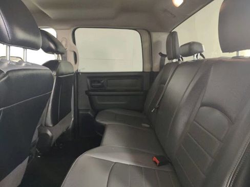 Used 2022 RAM 1500 Tradesman w/ Chrome Appearance Group image 14