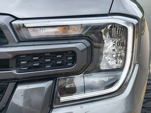 Used 2024 Ford Ranger XLT w/ Advanced Towing Package image 36