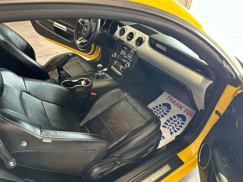 Used 2015 Ford Mustang Premium RWD image 12