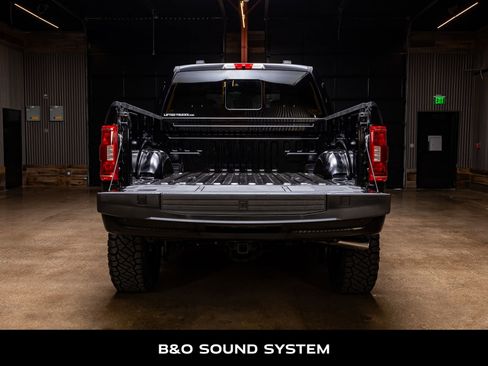 Used 2022 Ford F150 XLT w/ Equipment Group 302A High image 9