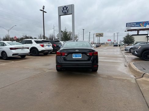 Used 2024 Nissan Altima 2.5 SV image 6