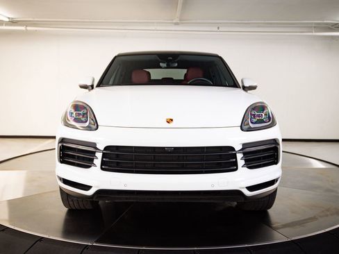 Certified 2023 Porsche Cayenne Coupe AWD/4WD image 10