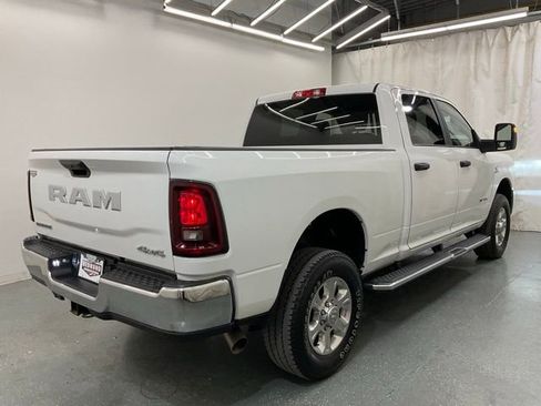Used 2025 RAM 2500 Big Horn AWD/4WD image 7