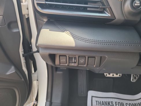Used 2022 Subaru Outback Wilderness AWD/4WD image 17