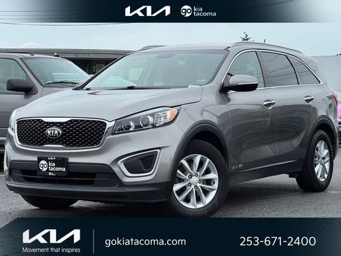 Used 2018 Kia Sorento LX AWD/4WD image 1