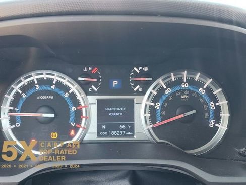 Used 2014 Toyota 4Runner SR5 image 27