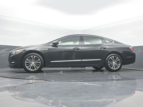 Used 2017 Buick LaCrosse Preferred FWD image 18