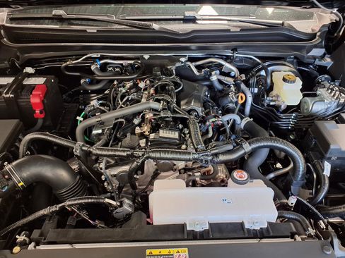 New 2026 Toyota Tacoma SR5 AWD/4WD image 30