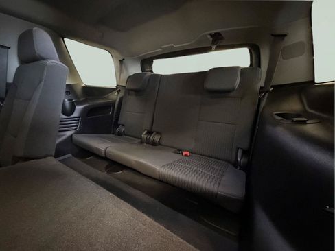 Used 2019 Chevrolet Tahoe LS AWD/4WD image 26