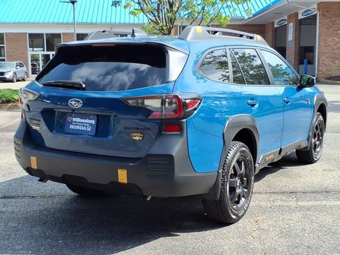 Used 2025 Subaru Outback Wilderness AWD/4WD image 9