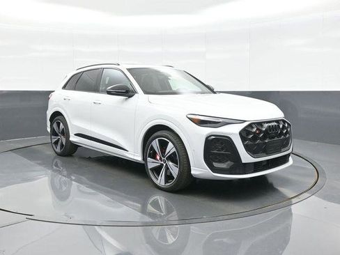 New 2026 Audi SQ5 Premium Plus AWD/4WD image 1