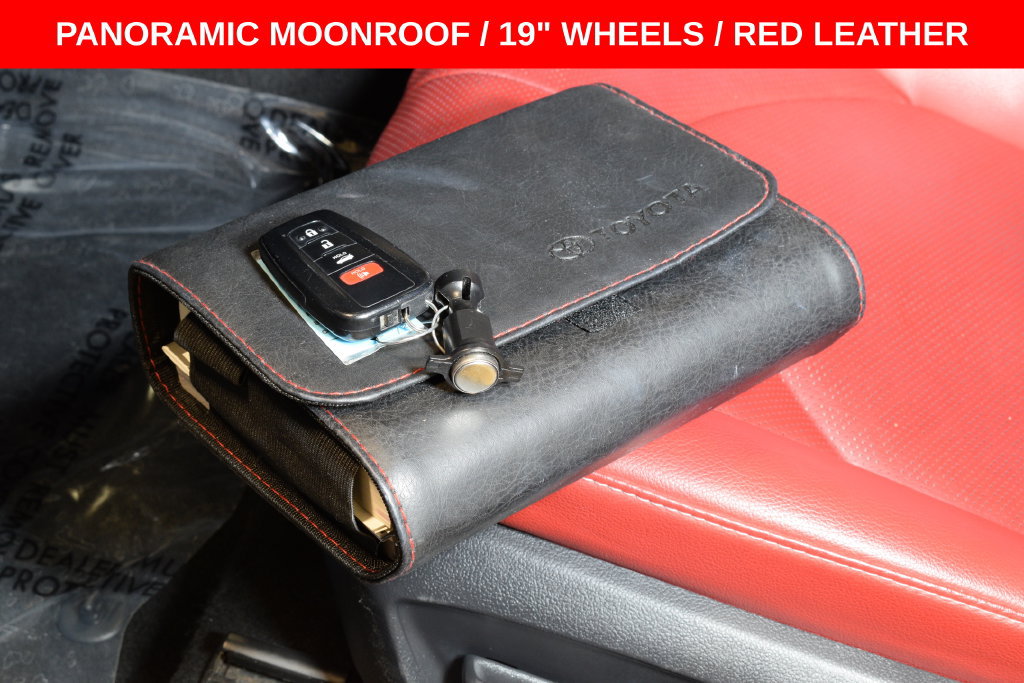 Used 2020 Toyota Camry XSE w/ Driver Assist Package FWD image 39