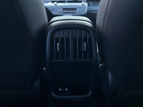 Used 2025 Hyundai Kona SEL image 13