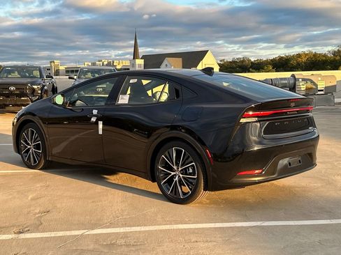 New 2026 Toyota Prius XLE image 3