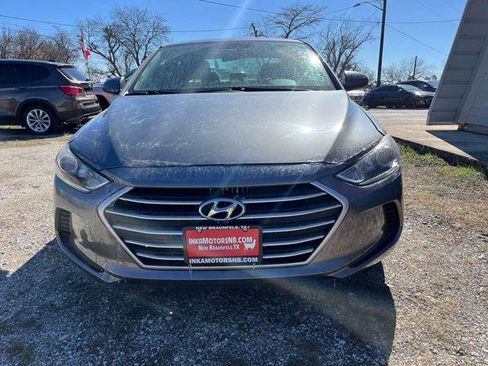 Used 2018 Hyundai Elantra SE w/ SE Connectivity Package 04 image 33
