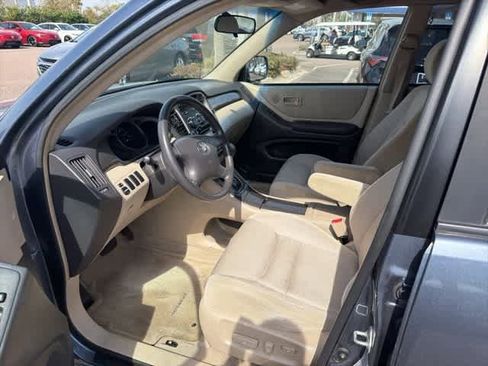 Used 2003 Toyota Highlander 2WD V6 image 14