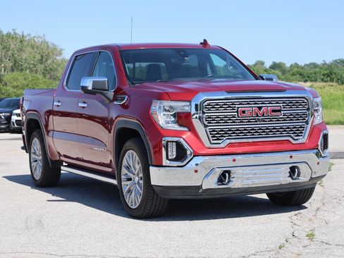 Used 2019 GMC Sierra 1500 Denali w/ Denali Ultimate Package AWD/4WD image 4