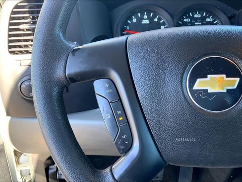 Used 2011 Chevrolet Silverado 1500 LS image 23