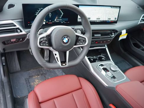 Used 2026 BMW 330i Sedan w/ M Sport Package RWD image 12