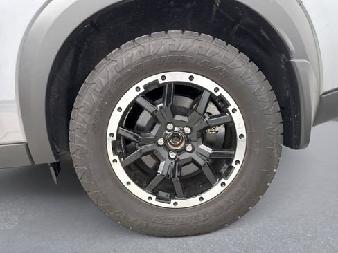 Used 2024 Nissan Pathfinder Rock Creek AWD/4WD image 13
