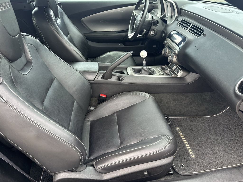 Used 2011 Chevrolet Camaro SS w/ LPO, Ground Effects Package RWD image 23