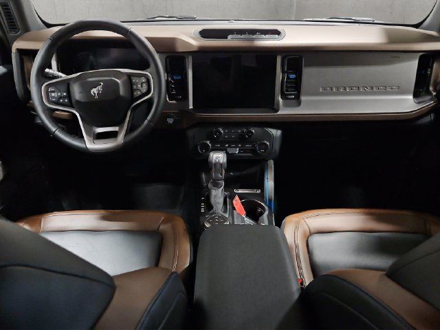 Certified 2023 Ford Bronco Outer Banks AWD/4WD image 2