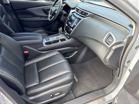 Used 2024 Nissan Murano SV w/ SV Midnight Edition Package image 29