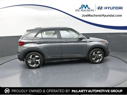 New 2025 Hyundai Venue SEL