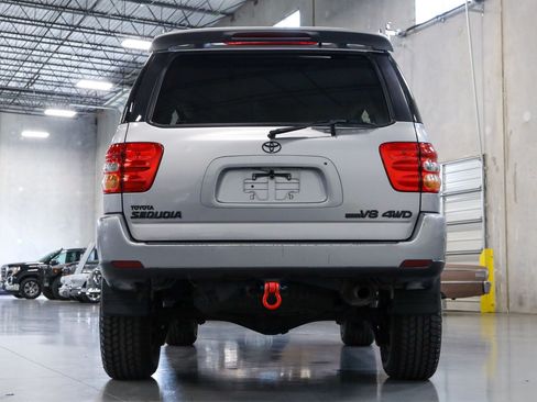 Used 2002 Toyota Sequoia SR5 w/ Alloy Wheel Pkg AWD/4WD image 34