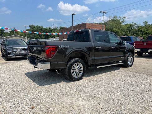 Used 2024 Ford F150 Lariat w/ Bed Utility Package AWD/4WD image 8