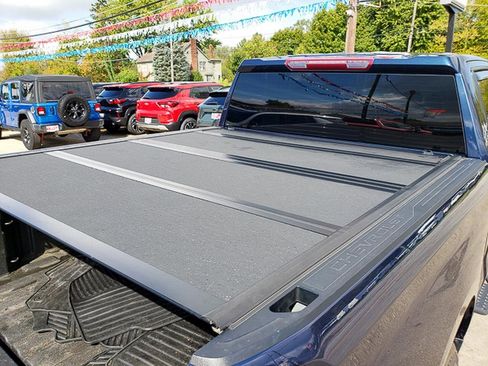 Used 2023 Chevrolet Silverado 1500 RST w/ Z71 Off-Road Package image 29