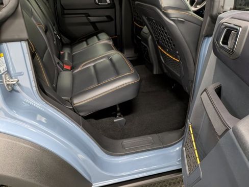 Used 2024 Ford Bronco Badlands image 26