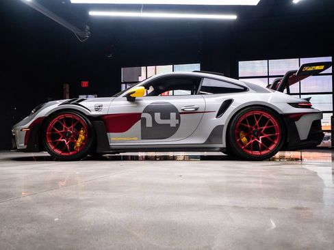 Used 2023 Porsche 911 GT3 RS RWD image 39