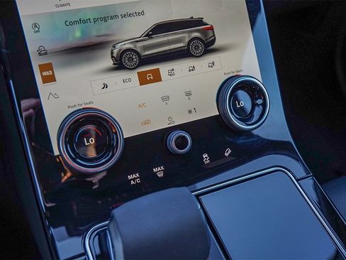 Used 2023 Land Rover Range Rover Velar R-Dynamic S image 19