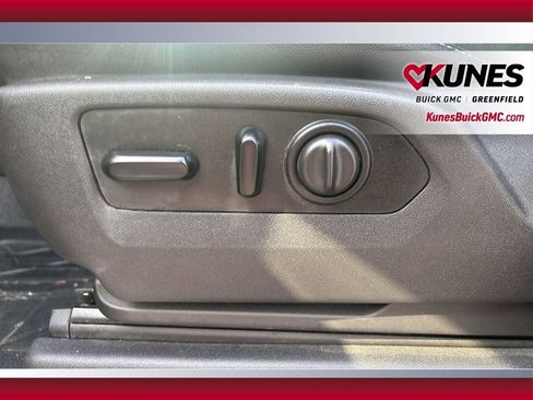 Used 2019 Chevrolet Silverado 1500 LTZ w/ LTZ Plus Package image 22