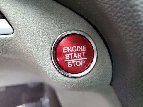 Used 2020 Acura TLX image 32