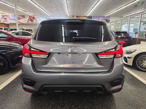 Used 2020 Mitsubishi Outlander Sport ES FWD image 6