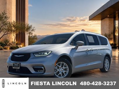 Used 2021 Chrysler Pacifica Touring-L