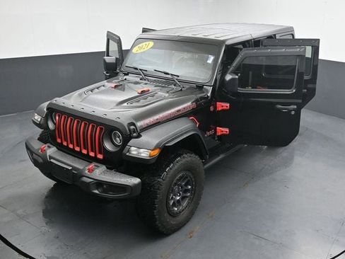 Used 2021 Jeep Wrangler Unlimited Rubicon w/ Xtreme Recon 35" Tire Package image 31