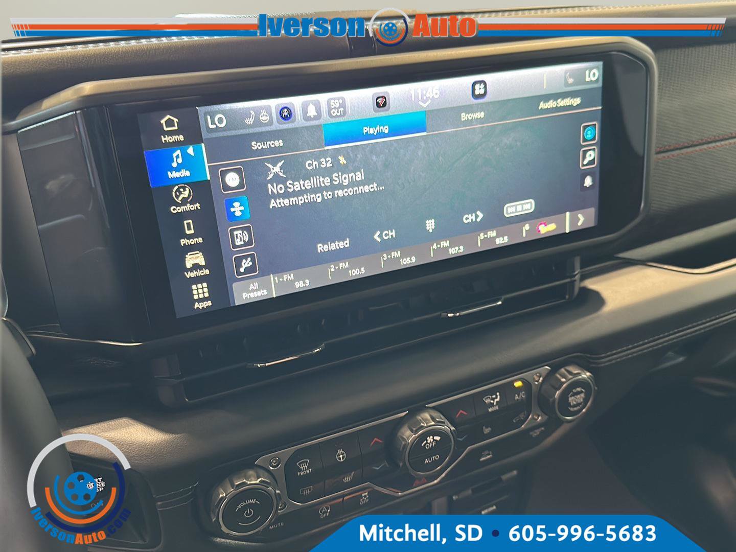 Used 2026 Jeep Wrangler Rubicon AWD/4WD image 19