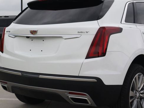 Used 2024 Cadillac XT5 Premium Luxury FWD image 11