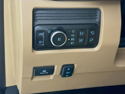 New 2026 Ford F350 Lariat w/ Lariat Ultimate Package image 11