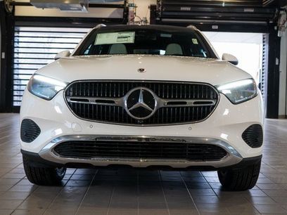 New 2026 Mercedes-Benz GLC 300 4MATIC