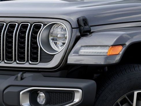 New 2026 Jeep Wrangler Unlimited Sahara AWD/4WD image 6