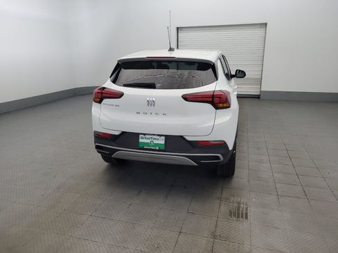 Used 2024 Buick Encore GX Preferred FWD image 7